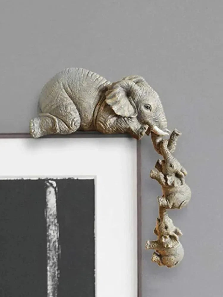 3PCS/set Elephant Hand-Painted Figurines, Mother and Baby elephant